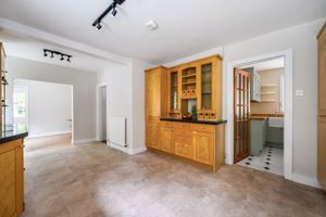 Photo 15- click for photo gallery